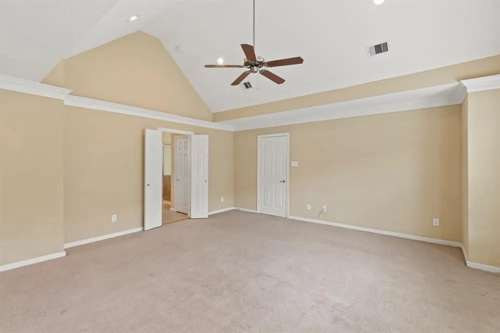 5734 Kansas Street Houston, TX 77007