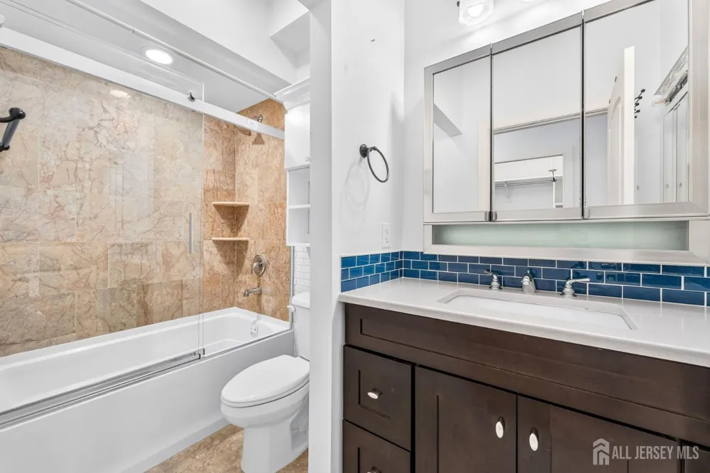 262 Prospect Avenue Dunellen, NJ 08812
