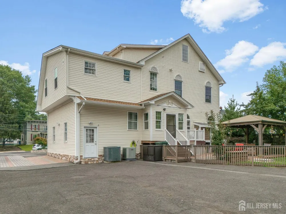 262 Prospect Avenue Dunellen, NJ 08812