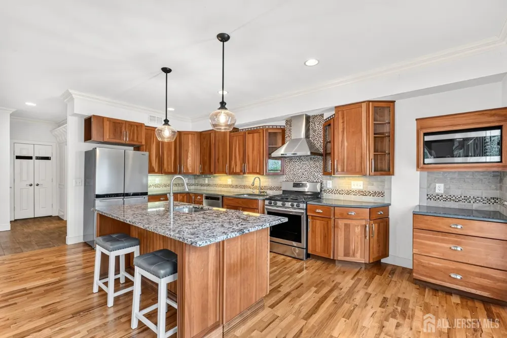 262 Prospect Avenue Dunellen, NJ 08812