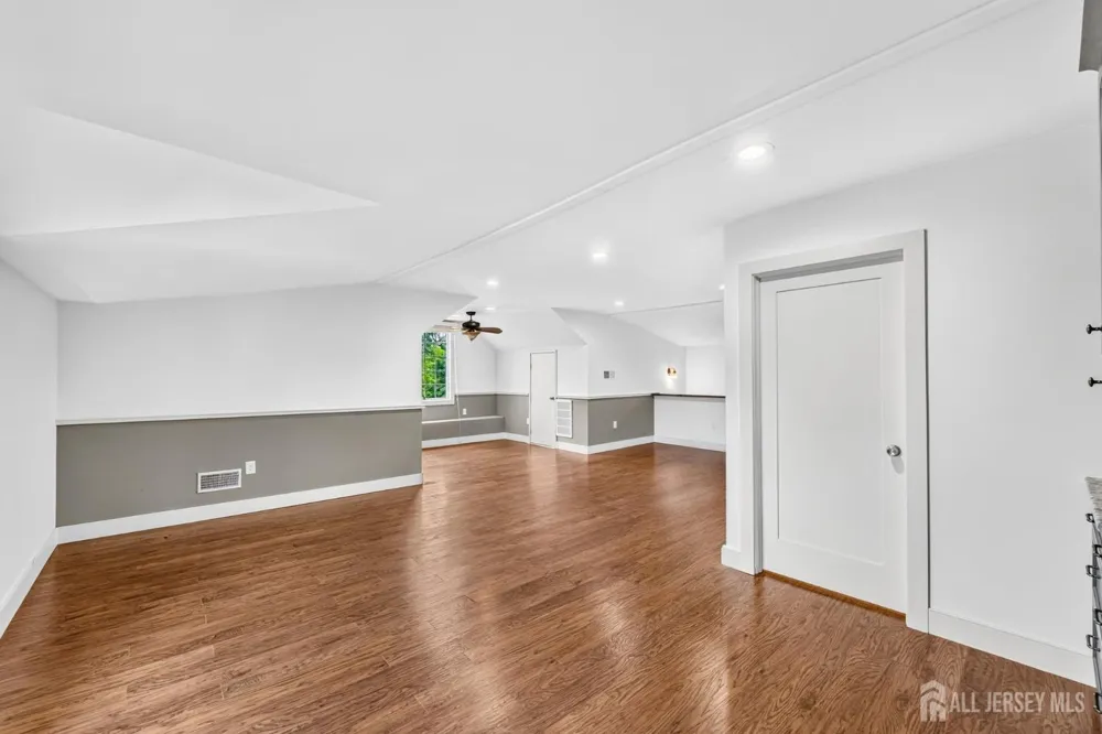 262 Prospect Avenue Dunellen, NJ 08812