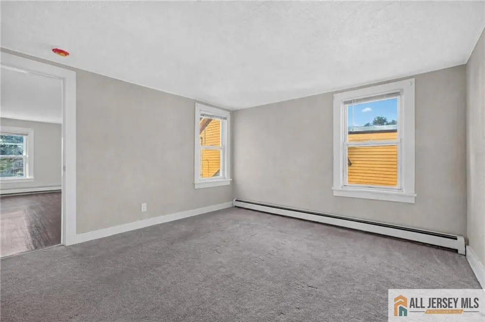 9 Hahn Street Washington, NJ 07882