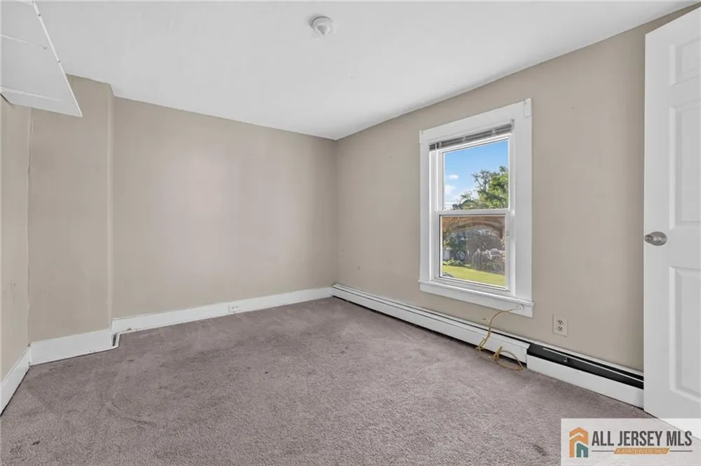 9 Hahn Street Washington, NJ 07882