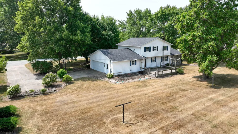 3914 Ferden Road New Lothrop, MI 48460