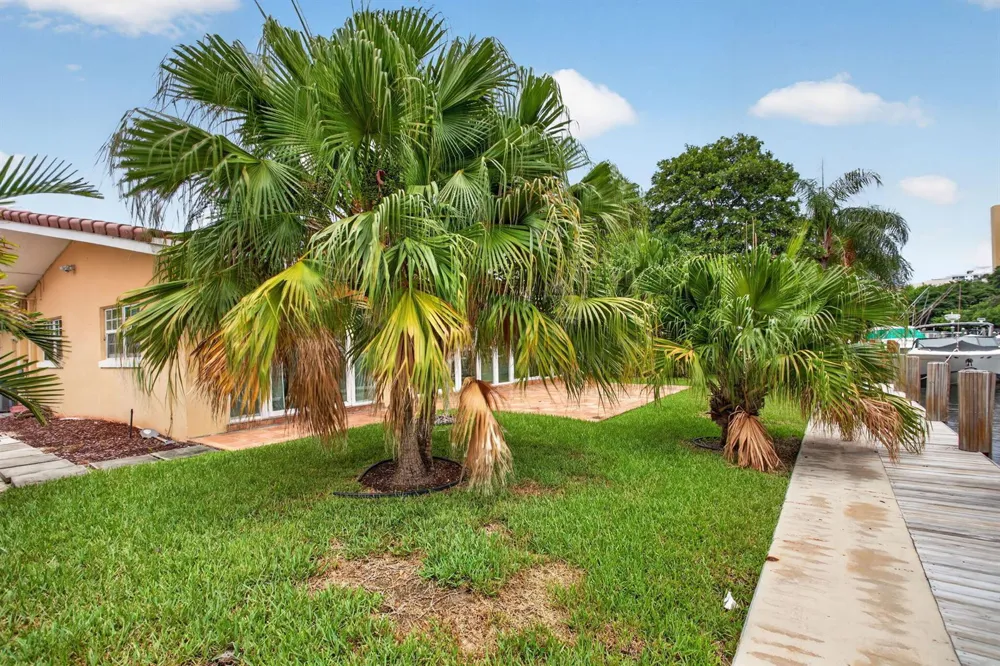 1390 E Terra Mar Drive Pompano Beach, FL 33062