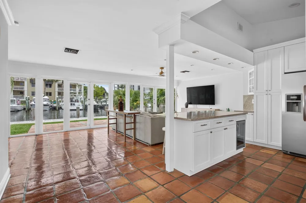 1390 E Terra Mar Drive Pompano Beach, FL 33062