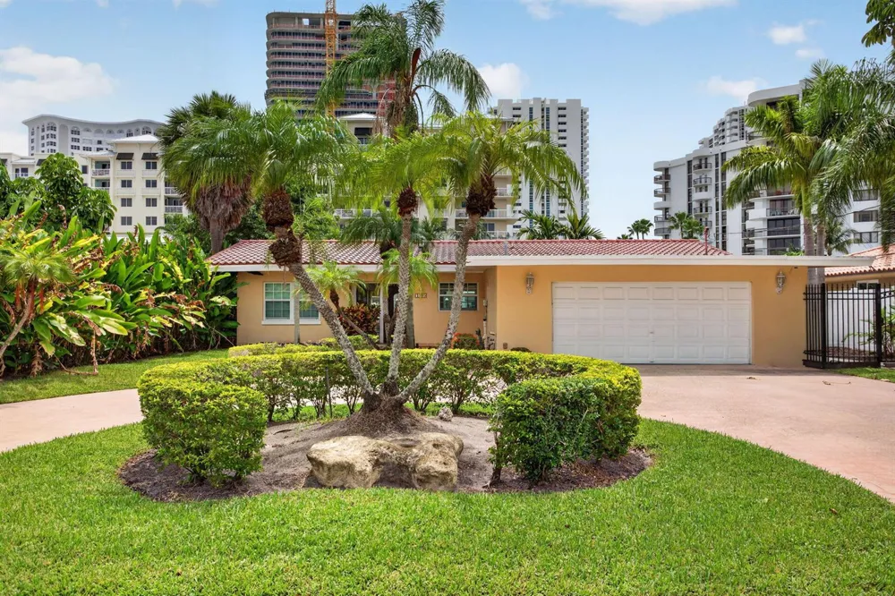 1390 E Terra Mar Drive Pompano Beach, FL 33062