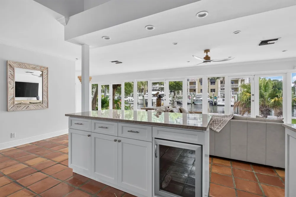 1390 E Terra Mar Drive Pompano Beach, FL 33062