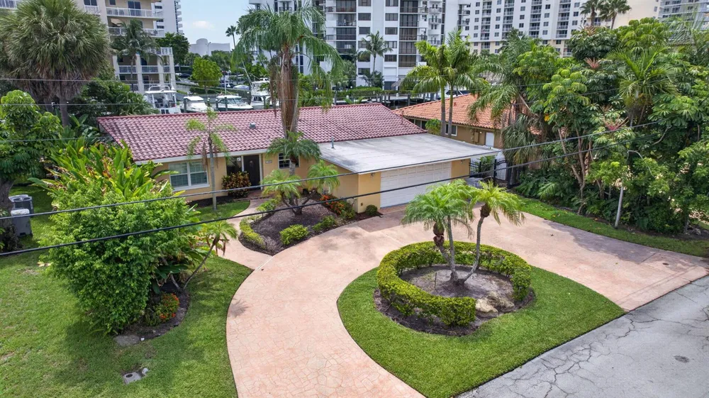 1390 E Terra Mar Drive Pompano Beach, FL 33062