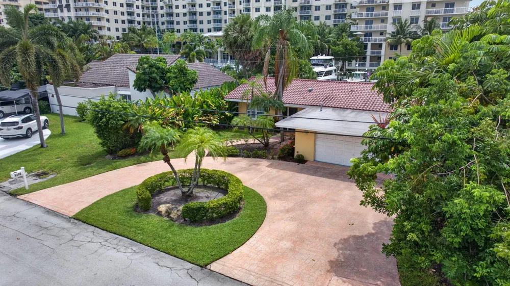 1390 E Terra Mar Drive Pompano Beach, FL 33062