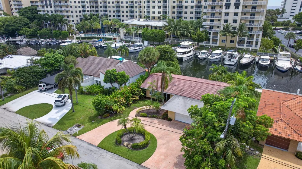 1390 E Terra Mar Drive Pompano Beach, FL 33062