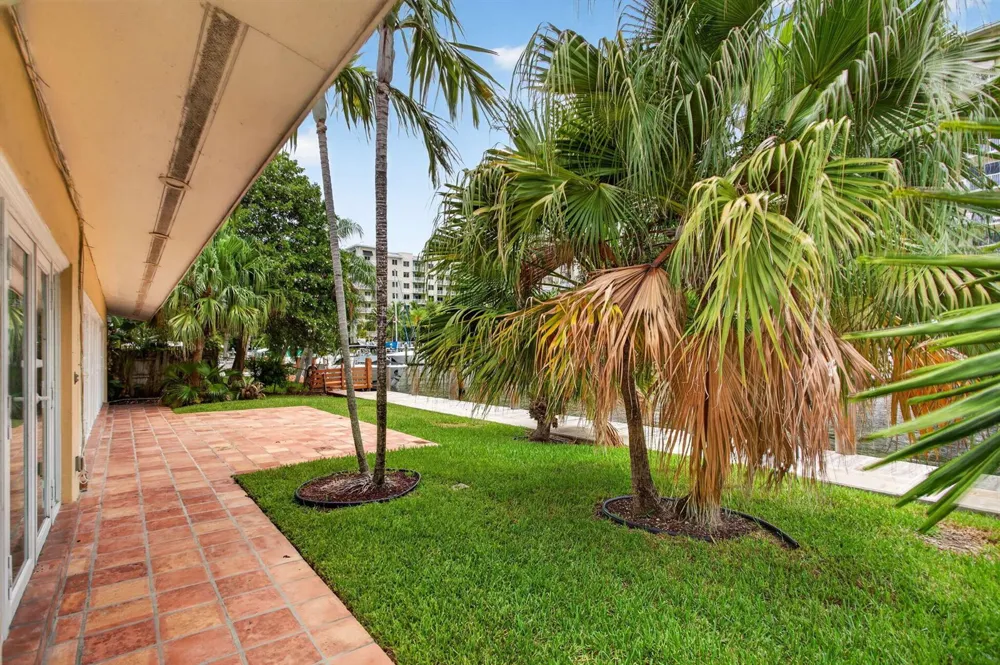 1390 E Terra Mar Drive Pompano Beach, FL 33062