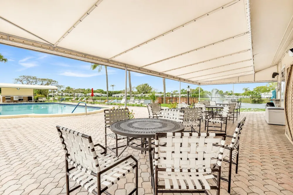 512 High Point Drive Delray Beach, FL 33445