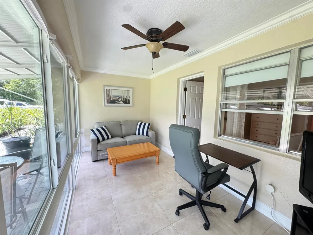 512 High Point Drive Delray Beach, FL 33445