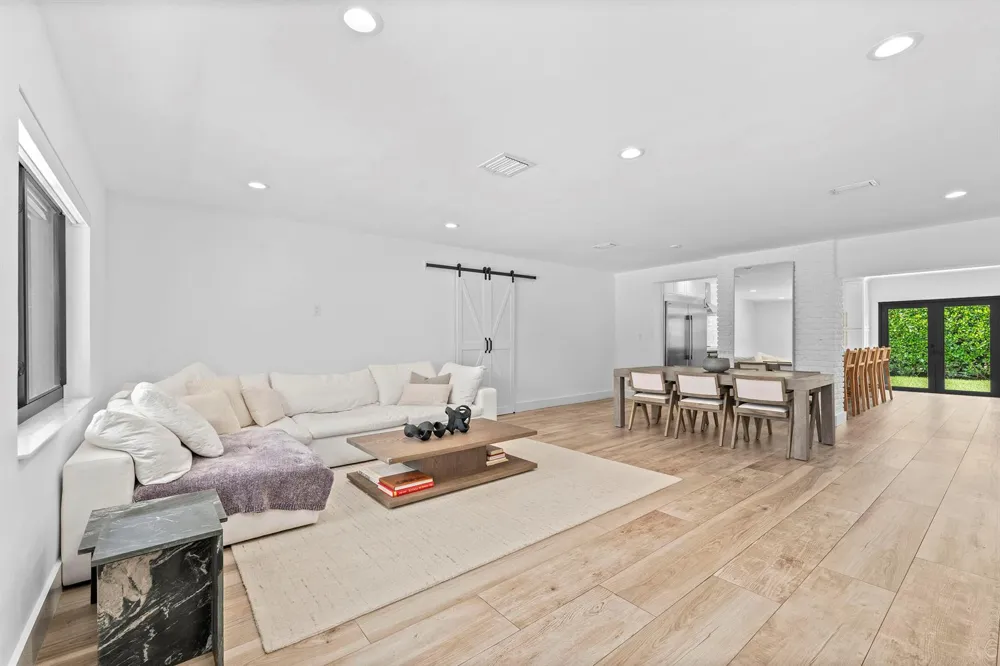 739 NW 6TH STREET Boca Raton, FL 33486