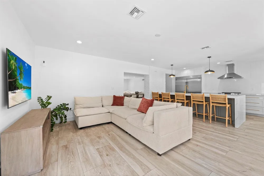 739 NW 6TH STREET Boca Raton, FL 33486