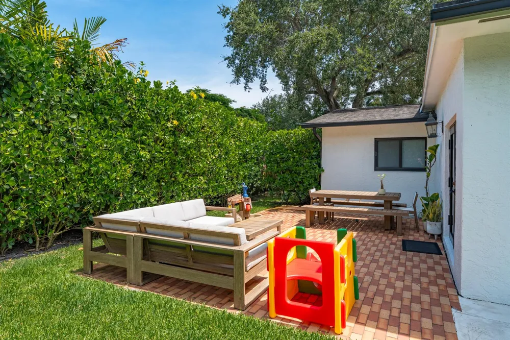 739 NW 6TH STREET Boca Raton, FL 33486