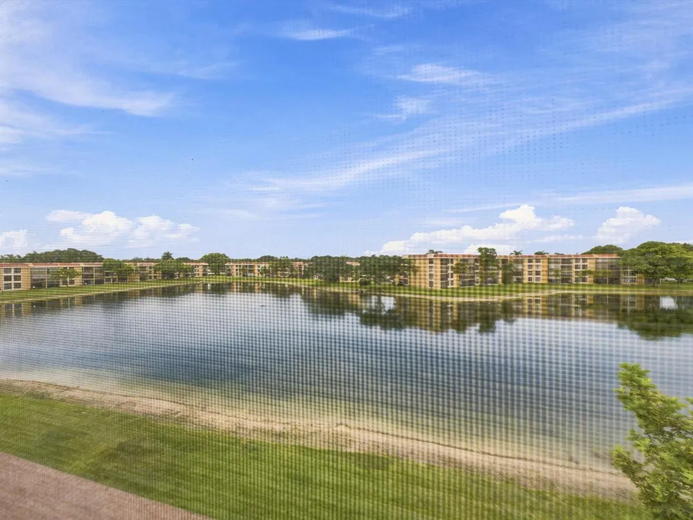 6539 CORAL LAKE DRIVE #403 Margate, FL 33063