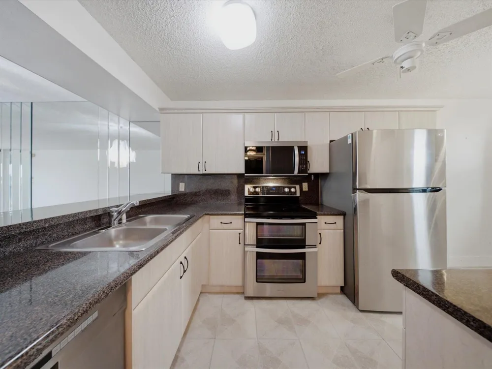 6539 CORAL LAKE DRIVE #403 Margate, FL 33063