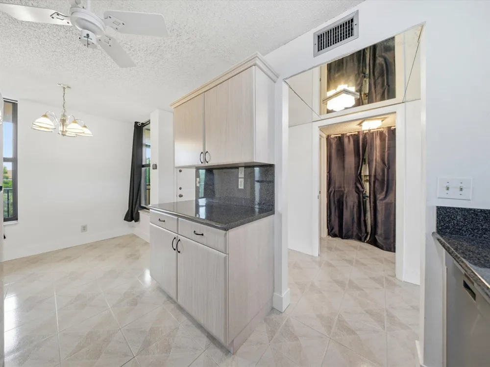 6539 CORAL LAKE DRIVE #403 Margate, FL 33063