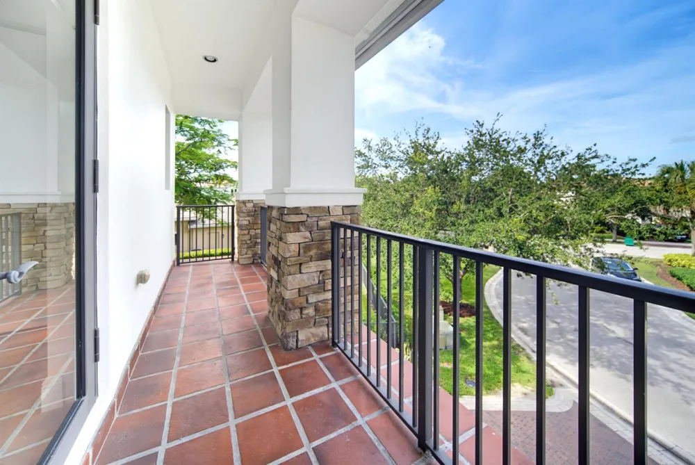 9619 Clemmons Street Parkland, FL 33076