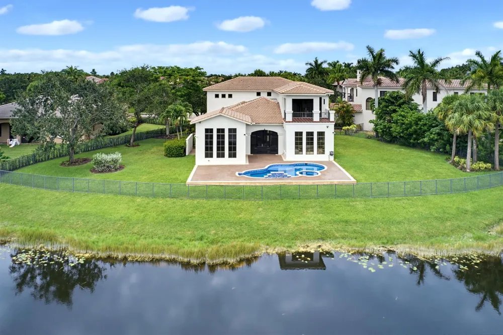 9619 Clemmons Street Parkland, FL 33076