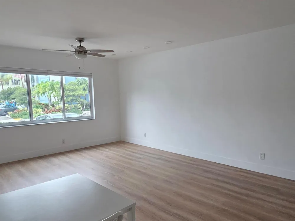 1001 SE 16TH STREET #7 Fort Lauderdale, FL 33316