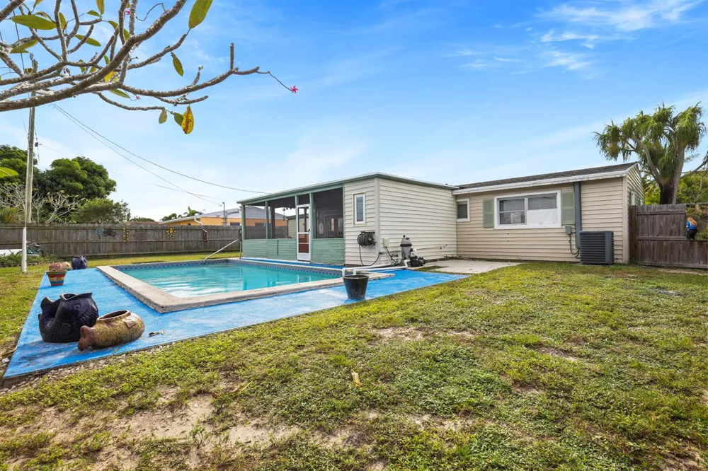 9412 Bellewood Street Palm Beach Gardens, FL 33410