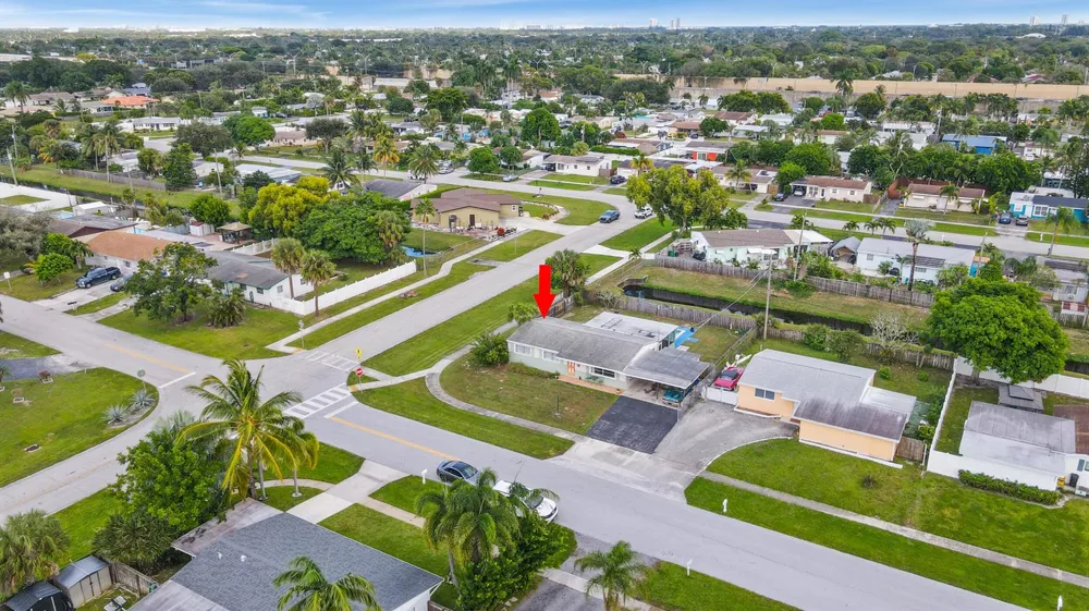 9412 Bellewood Street Palm Beach Gardens, FL 33410