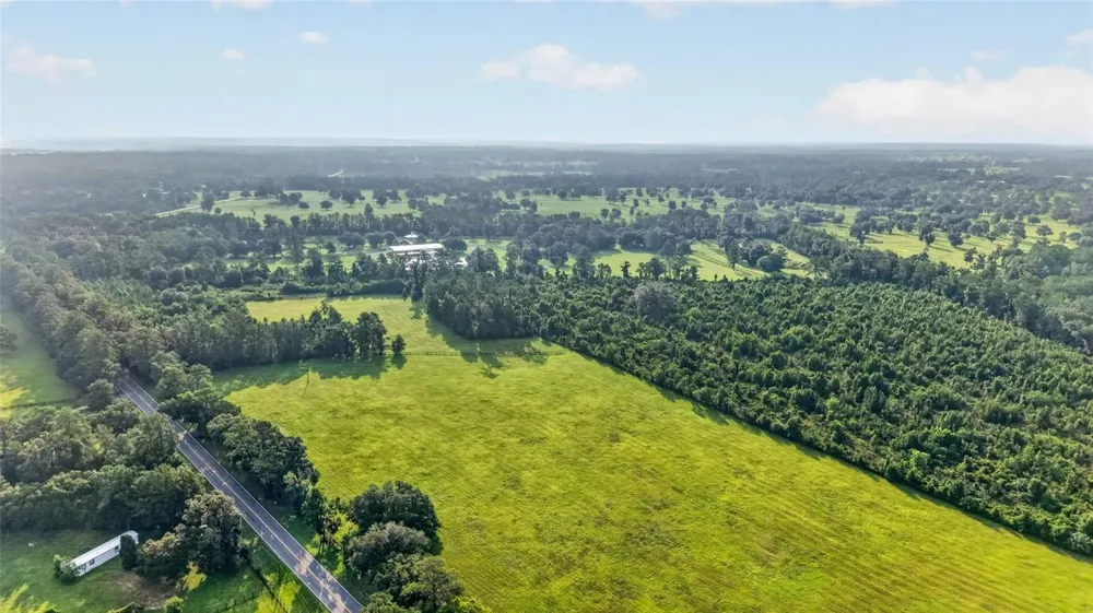 15958 W HWY 318 Williston, FL 32696