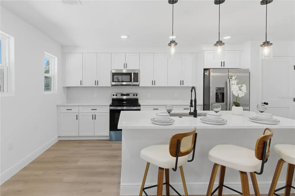 719 CLEMSON DRIVE Altamonte Springs, FL 32714