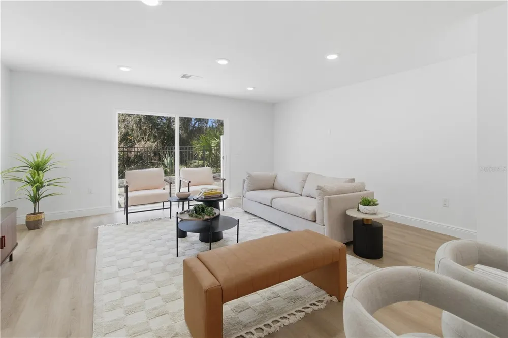 719 CLEMSON DRIVE Altamonte Springs, FL 32714