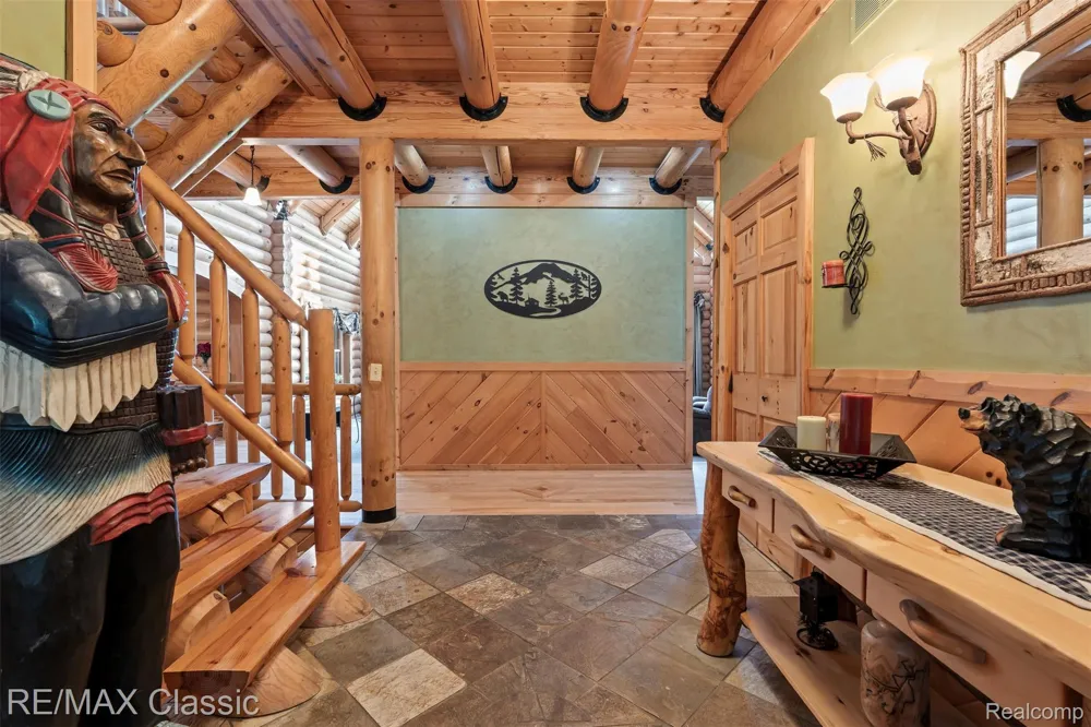 4489 Clara Louise Ct Saline Township, MI 48176