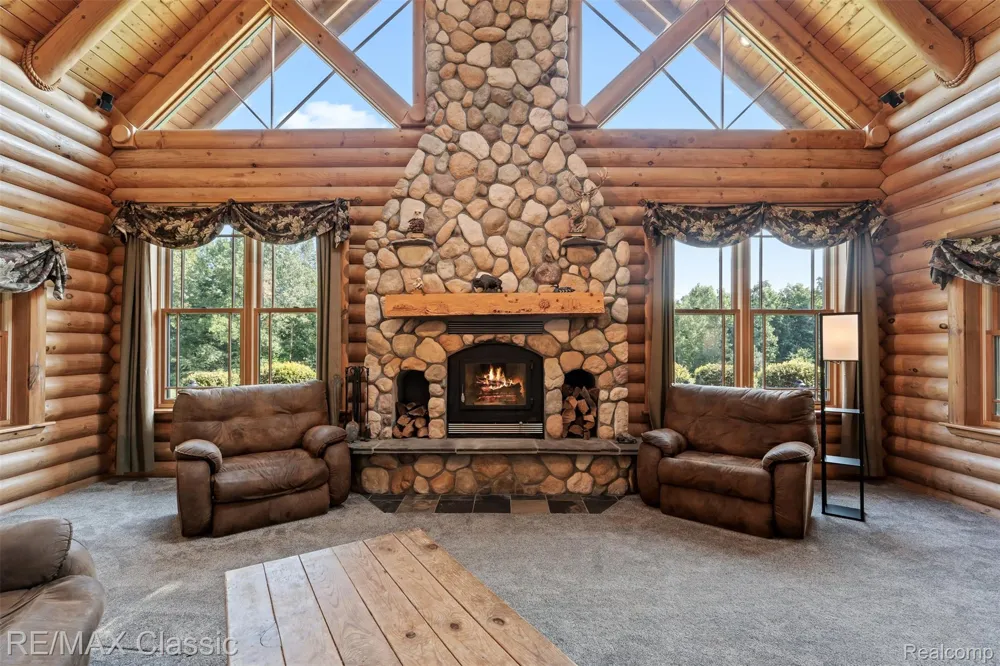 4489 Clara Louise Ct Saline Township, MI 48176