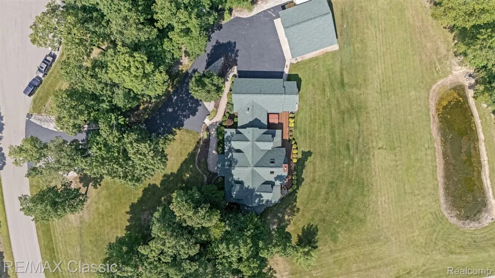 4489 Clara Louise Ct Saline Township, MI 48176