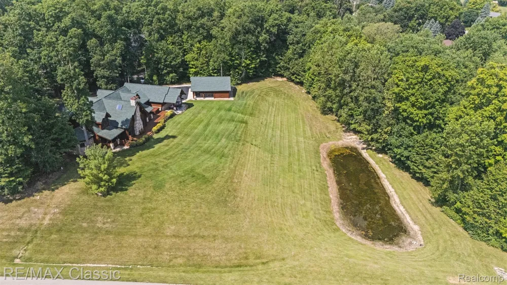 4489 Clara Louise Ct Saline Township, MI 48176