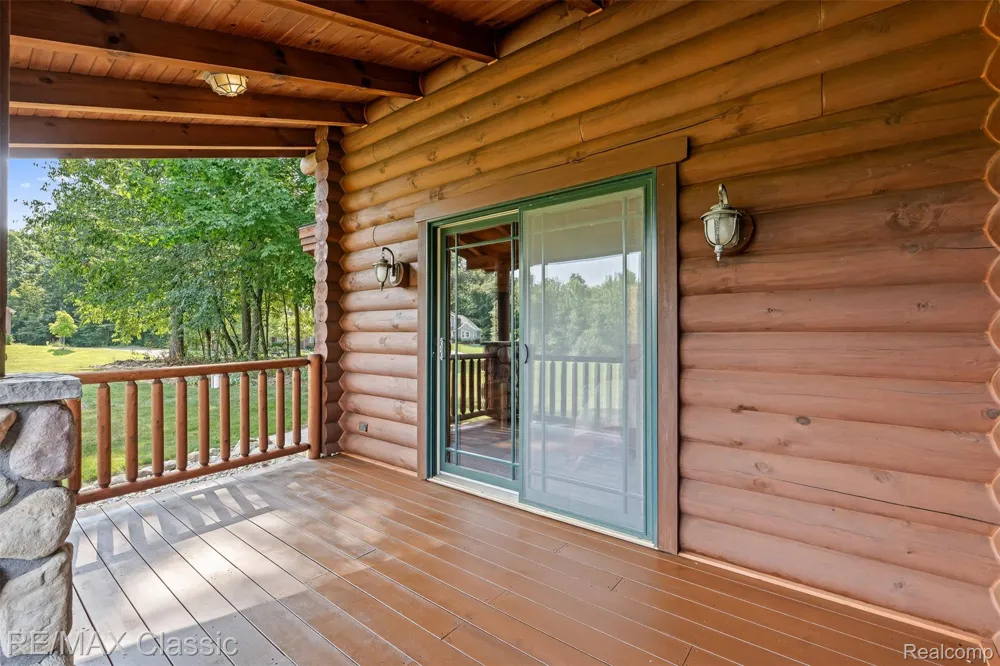 4489 Clara Louise Ct Saline Township, MI 48176