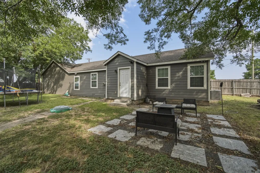 500 Old Telico Road Ennis, TX 75119