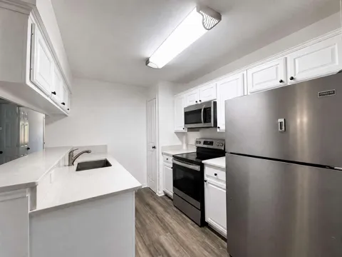 305 Arizona Drive #307