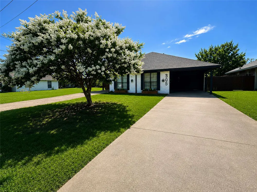 305 Arizona Drive #307 Celina, TX 75009