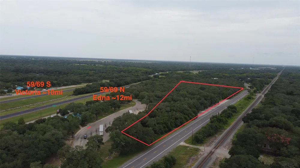Garcitas Creek Road Inez, TX 77968