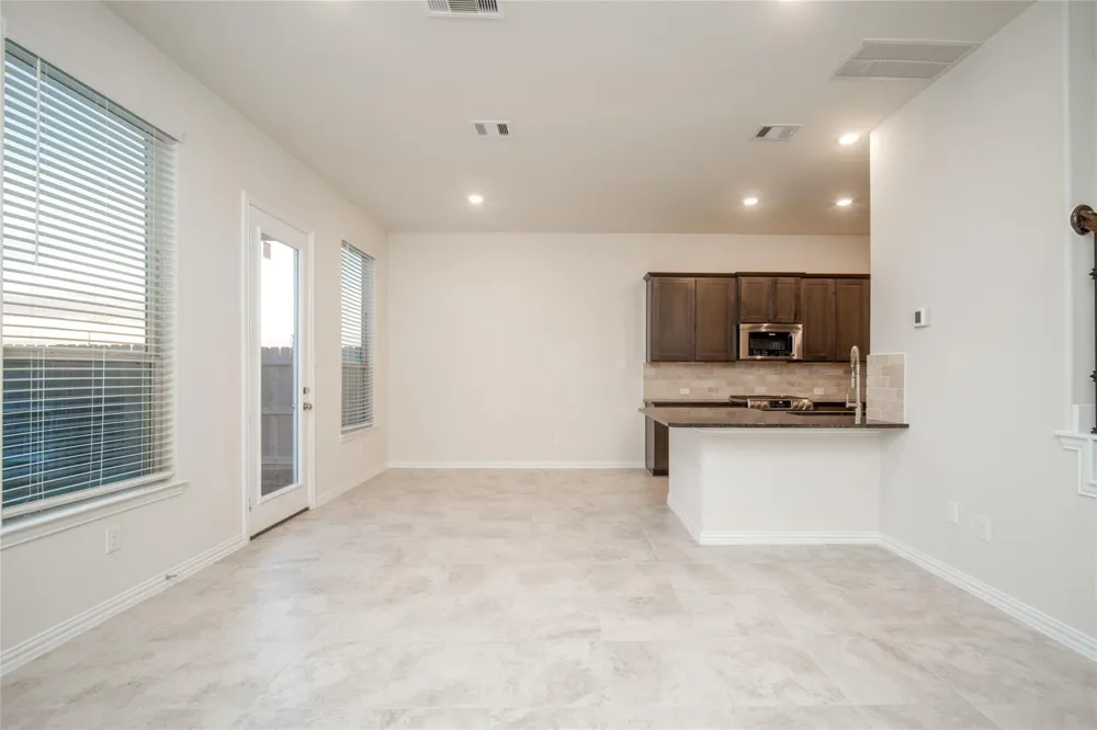 1634 Ryon Falls Drive Richmond, TX 77469