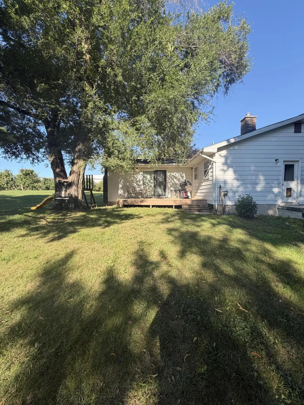 2880 15 Mile Road NW Sparta, MI 49345