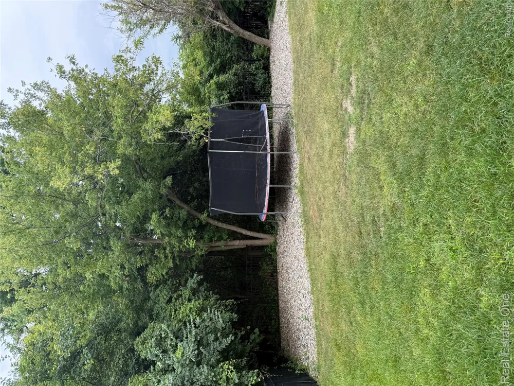 9163 White Tail Court Ypsilanti City, MI 48197