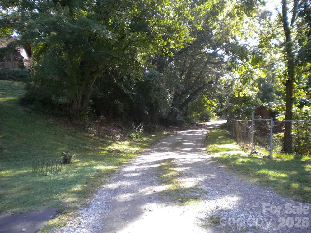 22 Hemlock Drive ##23-27 Asheville, NC 28806