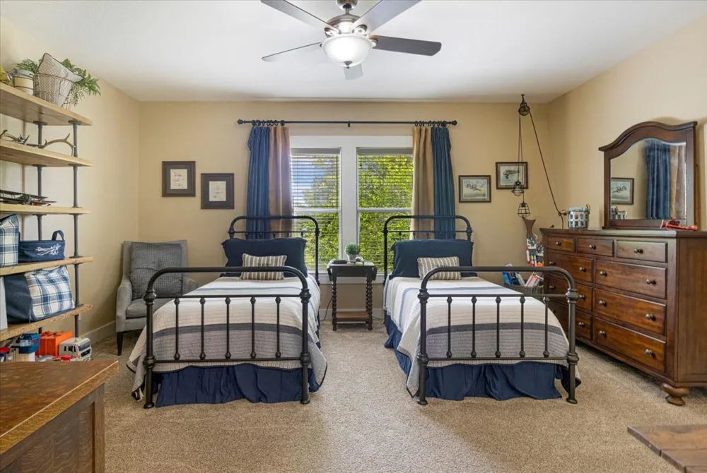 20272 County Road 4126 Lindale, TX 75771
