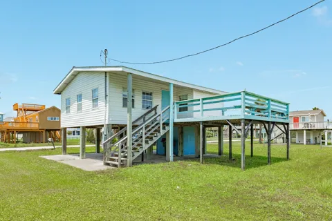 4123 Oleander Drive