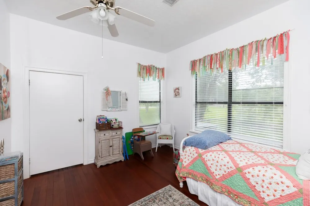 385 W Cora Lee Street Sour Lake, TX 77659