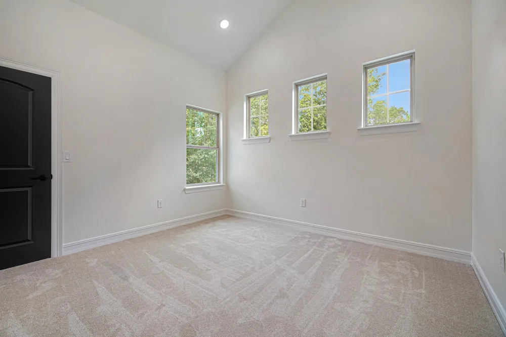 290 Apple Valley Dr Panorama Village, TX 77304