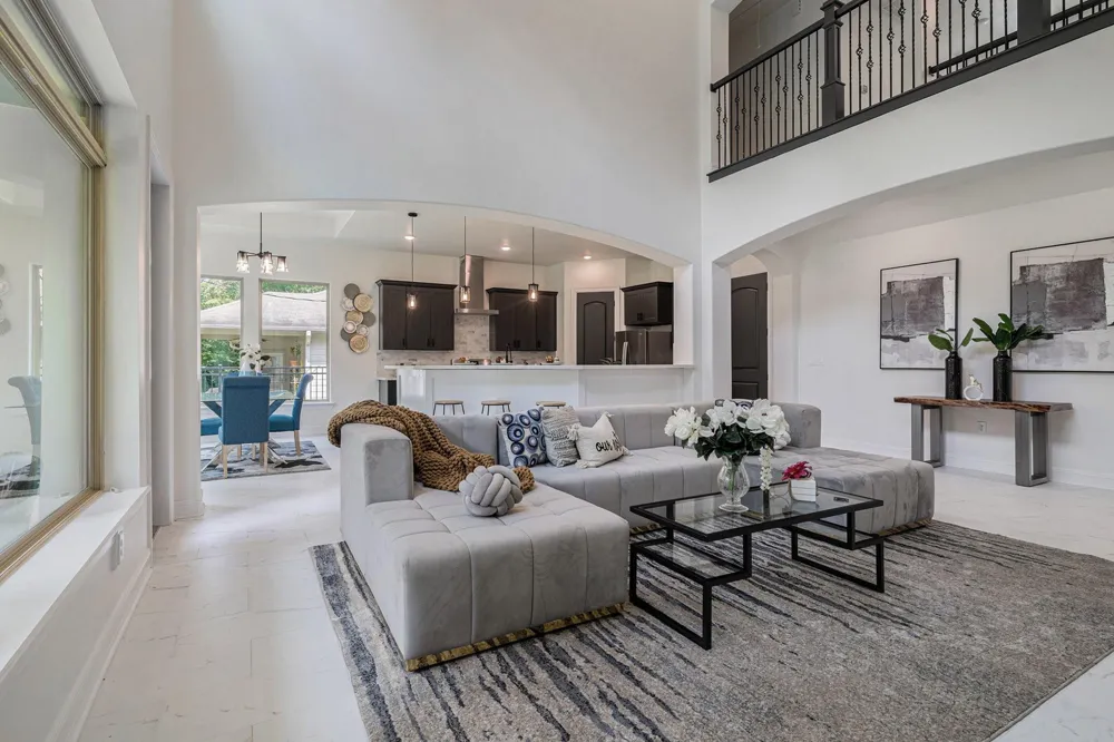 290 Apple Valley Dr Panorama Village, TX 77304